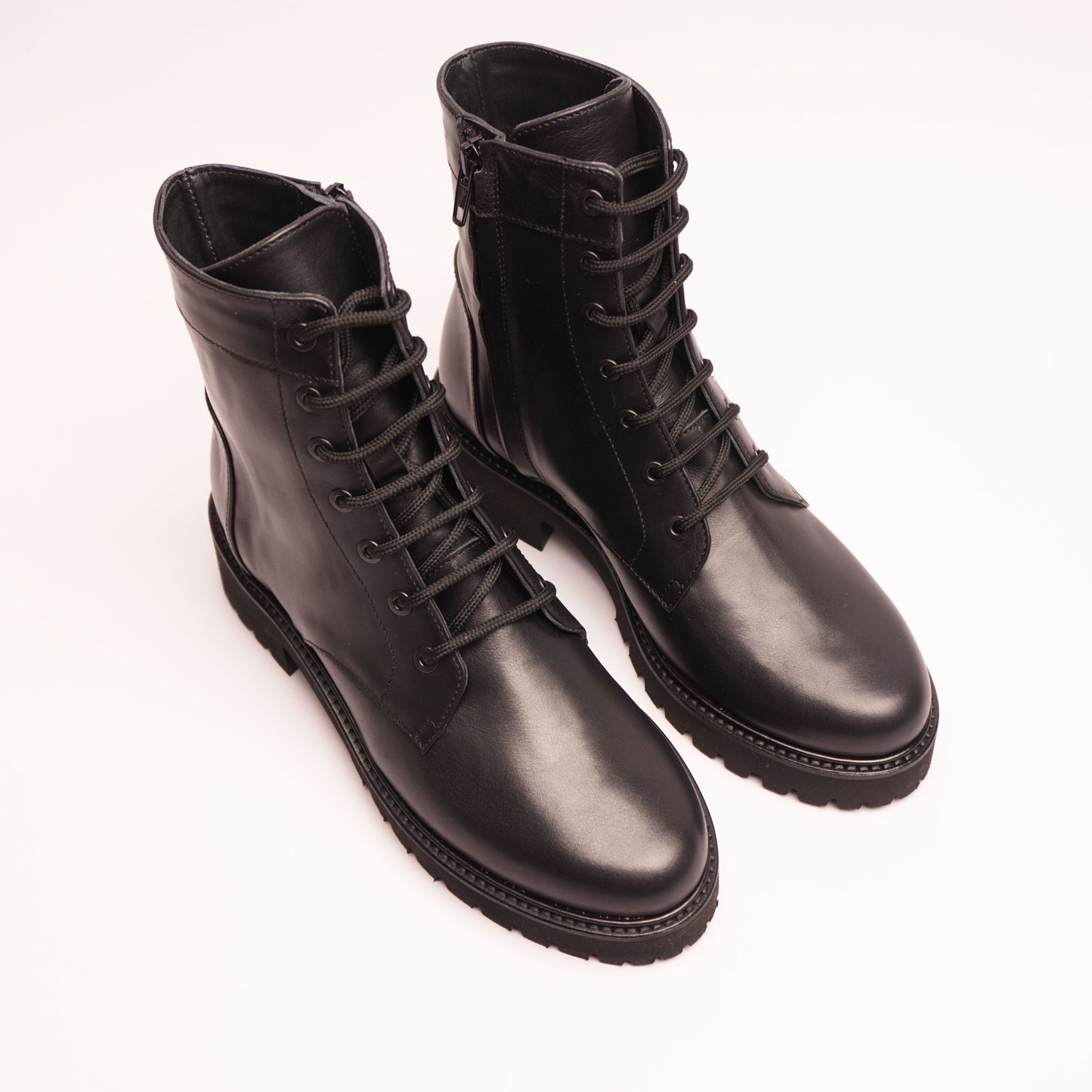 Carla 01 Stivaletto con i Lacci Pelle Nero