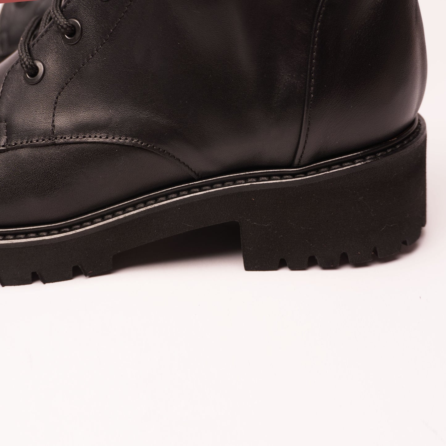 Carla 01 Stivaletto con i Lacci Pelle Nero